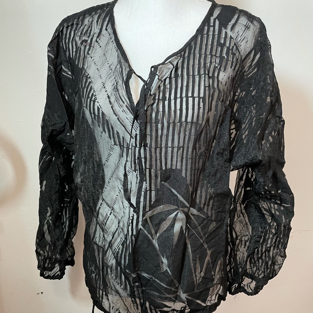 Chico’s beach cover-up shirt. Size 2 NWOT a gift . Long sleeve/ side tie